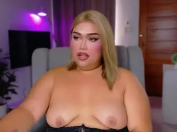 Chaturbate Live Sex Cam of curvybabex