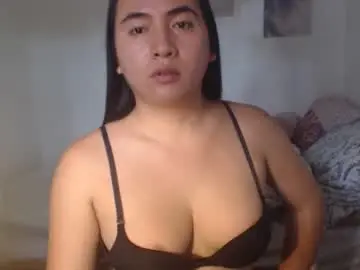 Chaturbate Nude Webcam of goldbella_