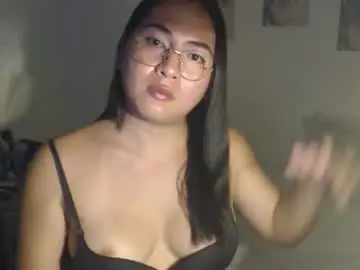 Chaturbate Live Sex of goldbella_