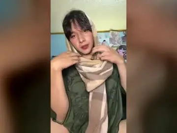 axelkitten from chaturbate