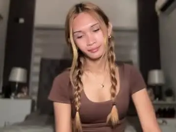 Chaturbate Nude Webcam of roxie_walton69x
