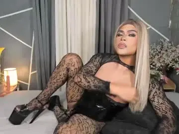 Chaturbate Sex Chat of strip_me_baby