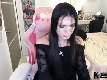 Chaturbate Free Live Porn of flora_angelical