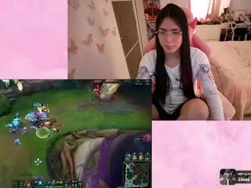 Chaturbate Sex Chat of flora_angelical