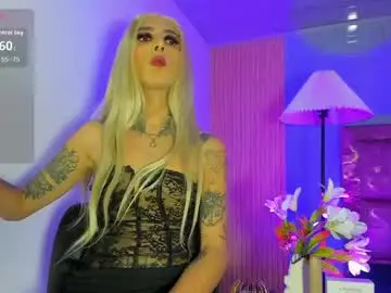 Chaturbate Live Sex Cam of isabella_haddad