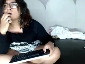 Chaturbate Watch Live Sex Cams of jessie_dark30