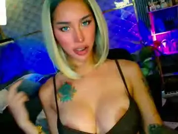 Chaturbate Sex Cam of darklurex_jasmine