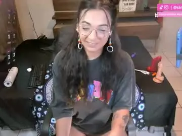 Chaturbate Live Sex Cam of sinemsultana