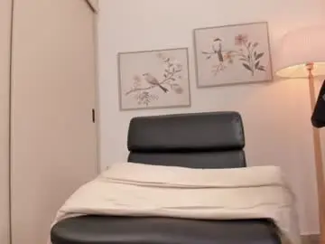 Chaturbate Live Sex Cam of ariabubbles_