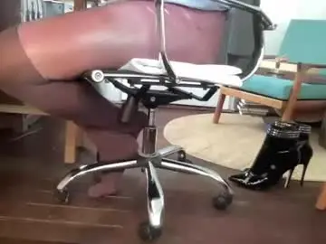 Chaturbate Adult Webcam of paramariborubber