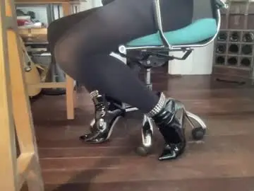 Chaturbate Nude Webcam of paramariborubber