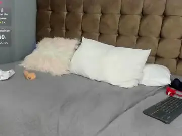 Chaturbate Best live sex cam show of violet_moon20