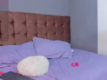 Chaturbate Free Live Porn of violet_moon20