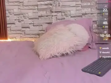 Chaturbate Adult Video Chat of violet_moon20
