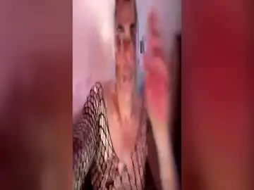 Chaturbate Live Sex Cam of beyzacdd