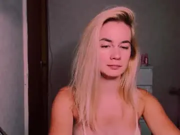 Chaturbate Best live sex cam show of carinfox