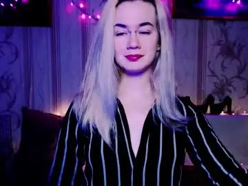 Chaturbate Free Live Porn of carinfox