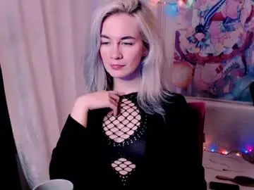 Chaturbate Live Sex Cam of carinfox