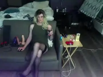 Chaturbate Free Porn Cam of jennacd4life