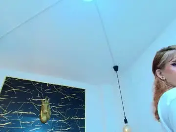 Chaturbate Live Sex of bella_salvatore