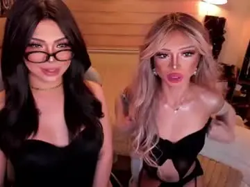 Chaturbate Live Porn of hollywood_kaily