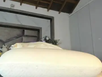 Chaturbate Live Sex Cam of marihana_one1