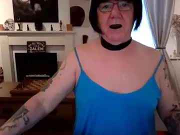 Chaturbate Adult Video Chat of trinity1011