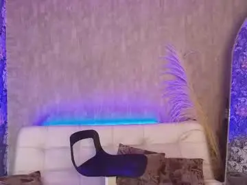 Chaturbate Live Sex Cam of pixy_20