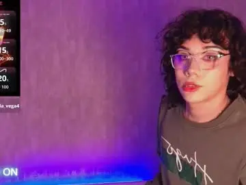 Chaturbate Best live sex cam show of pixy_20