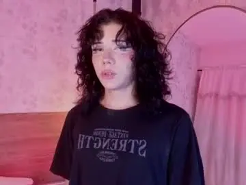Chaturbate Live Sex Cam of pixy_20