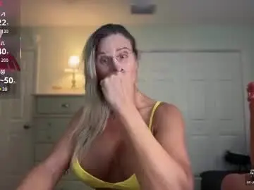 Chaturbate Sex Cam of christinabruce