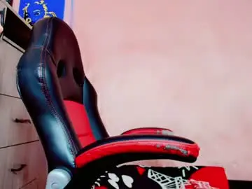 Chaturbate Live Sex of raven_estrada_