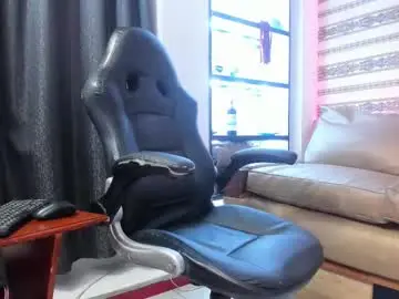 Chaturbate Watch Live Sex Cams of lailahdark