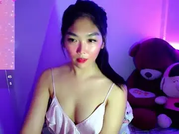 Chaturbate Live Sex Cam of princesscutiexx
