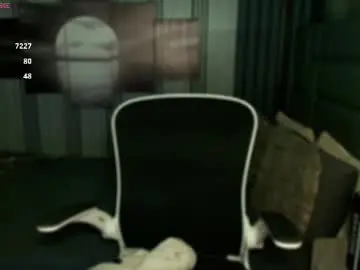 Chaturbate Live Sex Cam of womanofyourdesire_ts