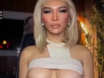 Chaturbate Live Sex of womanofyourdesire_ts