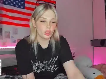 Chaturbate Nude Webcam of krisi_myrr