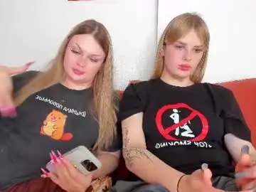 Chaturbate Nude Webcam of krisi_myrr