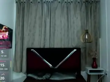 Chaturbate Live Sex Cam of luisa_torres__