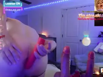 Chaturbate Free Porn Cam of mona_the_milf