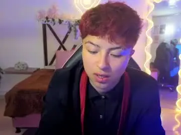 Chaturbate Free Live Porn of nikaela_tay