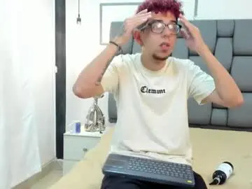 Chaturbate Nude Webcam of skarletruiz