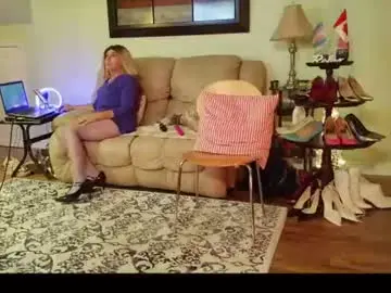Chaturbate Live Sex Cam of aliciadehart181