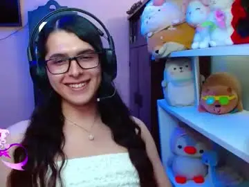 Chaturbate Watch Live Sex Cams of alicebathory_