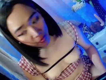 Chaturbate Live Sex Cam of princess_thea123