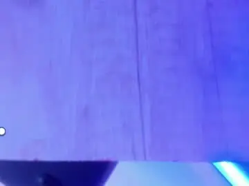 Chaturbate Sex Cam of small_hot19