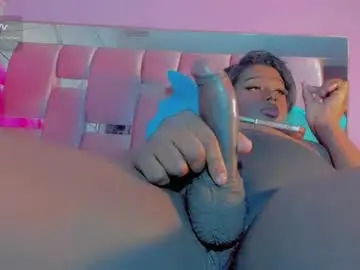 Chaturbate Free Porn Cam of hugemonsterblack