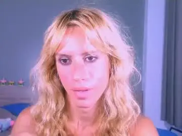 Chaturbate Nude Webcam of thedollxxxperience