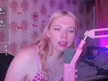 cutie_bambi_ from chaturbate