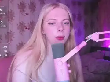 Chaturbate Nude Webcam of cutie_bambi_